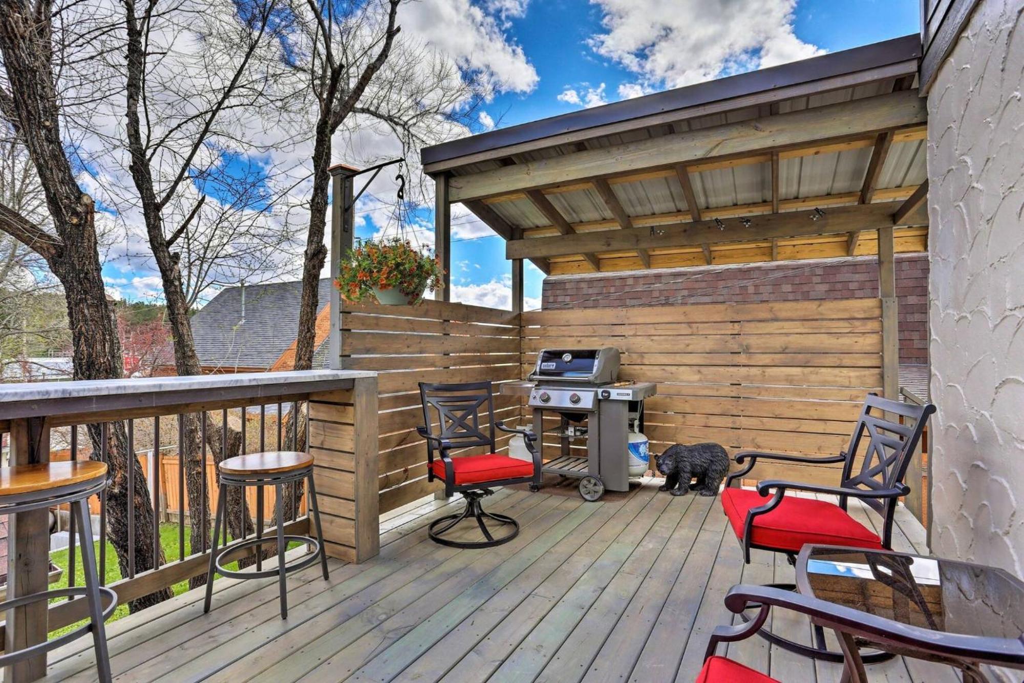 Cozy Custer Cottage W Deck: Walk To Shops Food Exteriér fotografie